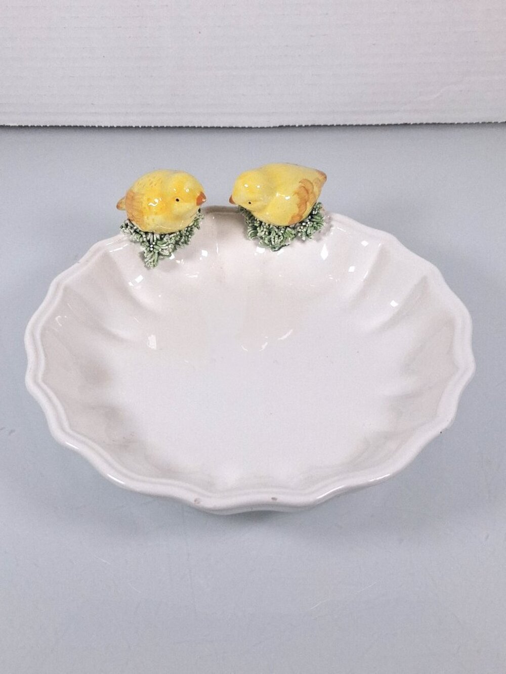 Vintage Seymour Mann Aviary Collection Two Yellow Birds Candy Dish Trinket Dish